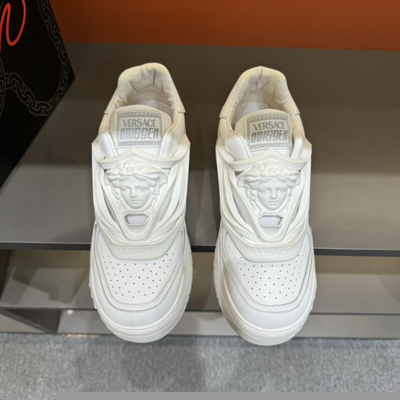 Givenchy Sneakers